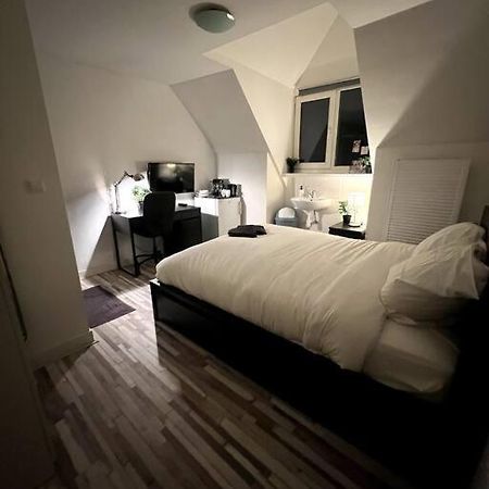 Room 404 - Eindhoven - By T&S. Экстерьер фото